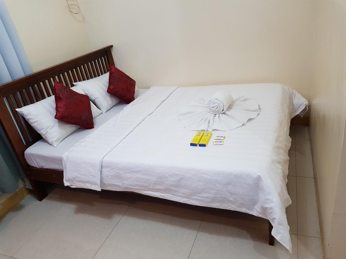 Eduardo'S Resort Calapan Εξωτερικό φωτογραφία